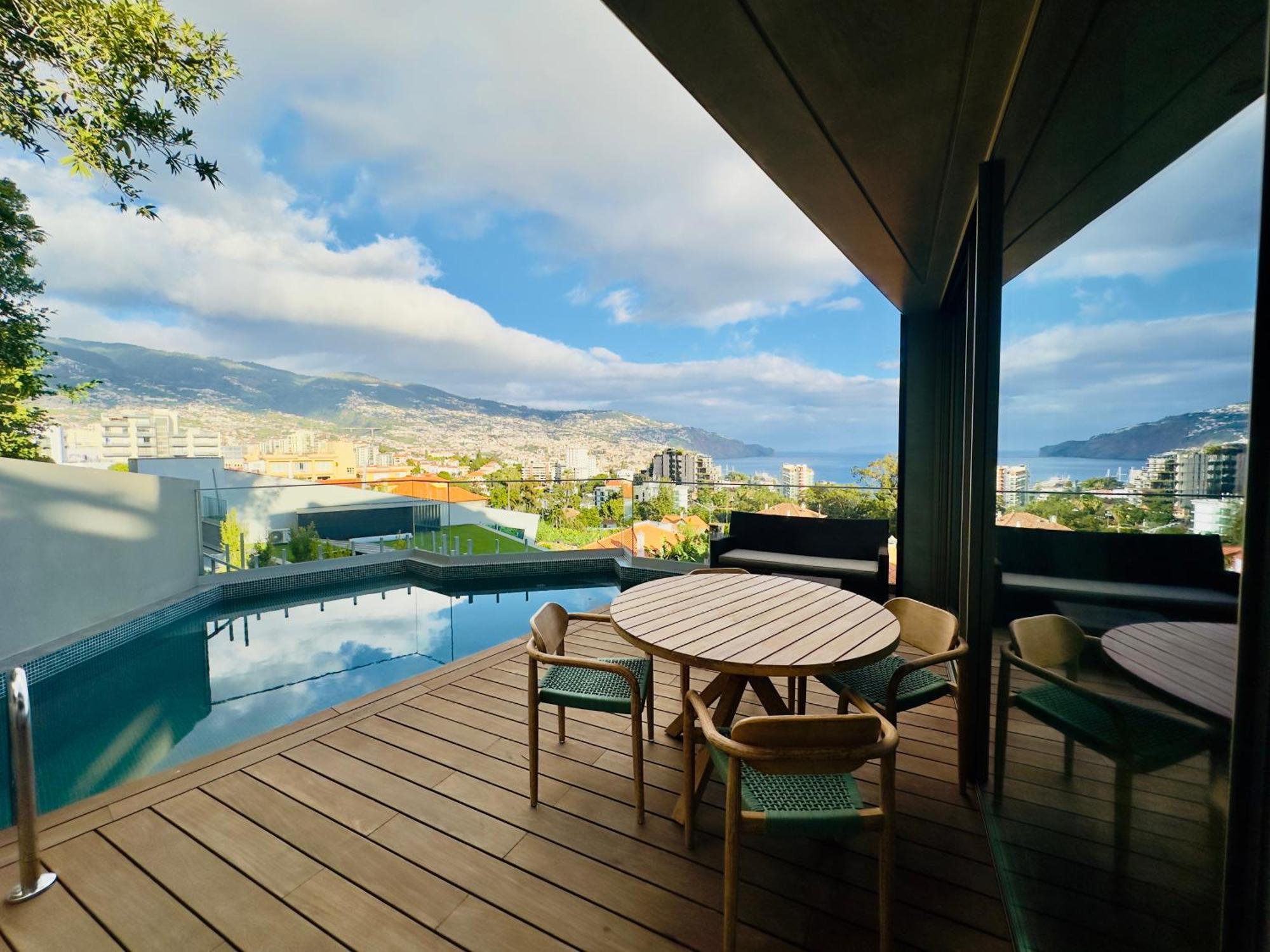 Green Boat By Madeira Best Apartments 푼샬 외부 사진